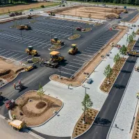 Construction de Parkings et Chemins Piétonniers